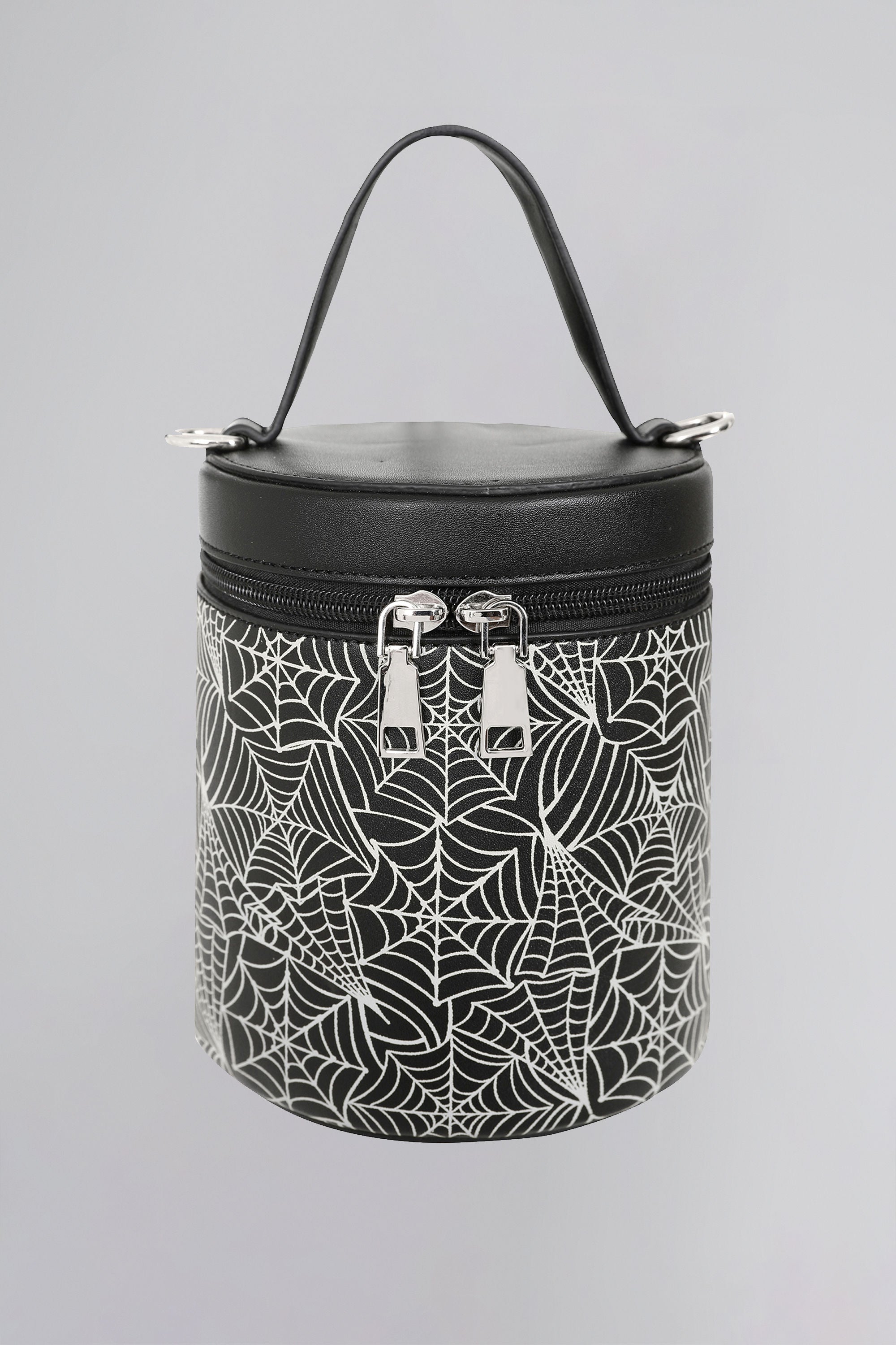 Spiderweb Knit Bag