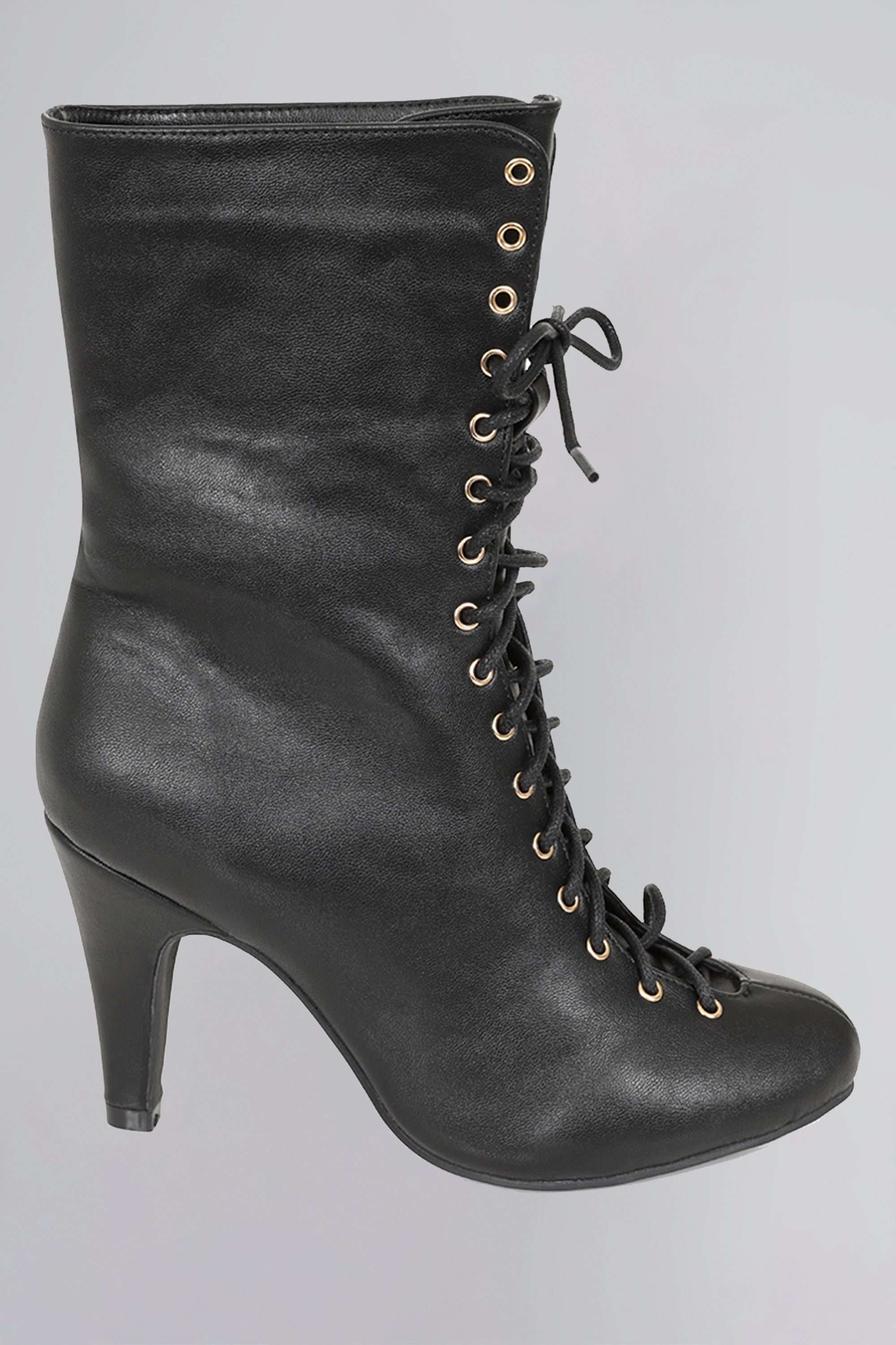 Almira Boots