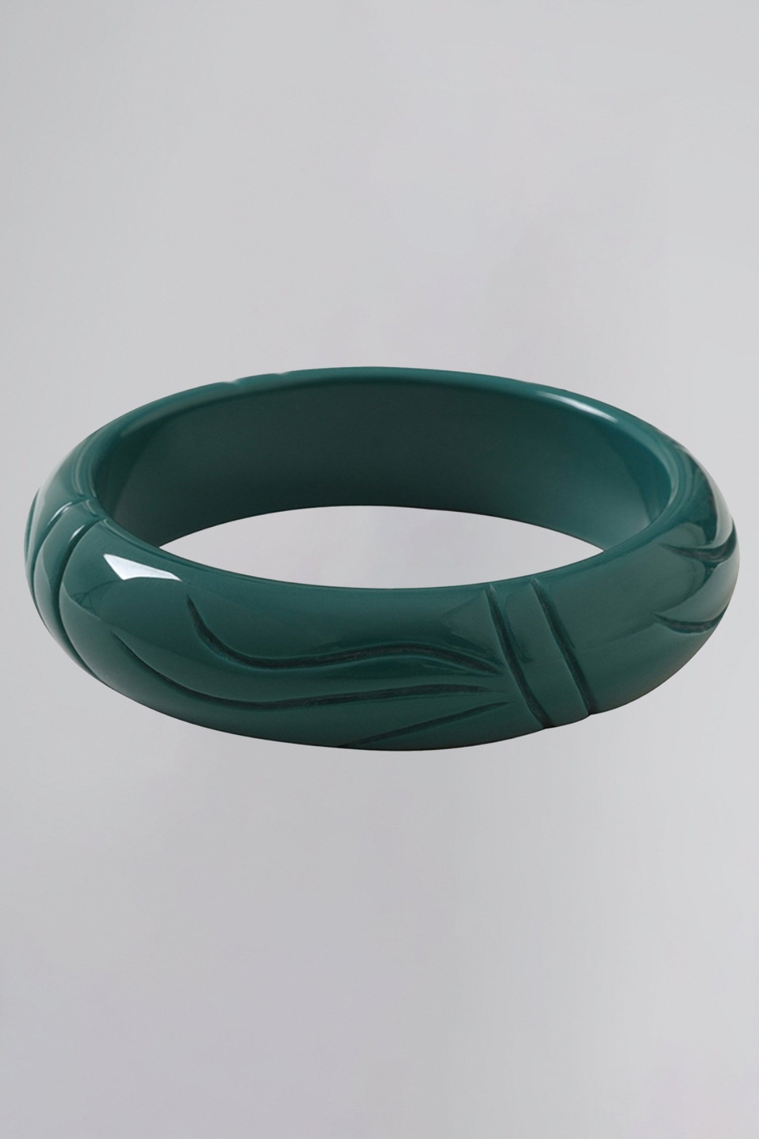 Ronnie Carved Bangle